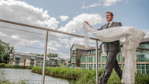 Weddings at De Vere Cotswold Water Park