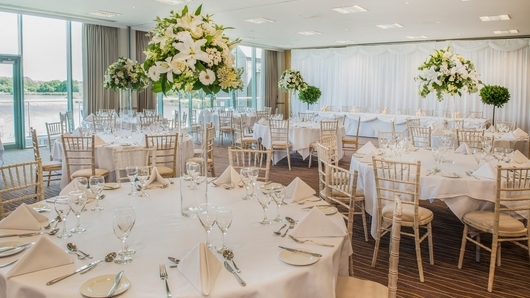 Weddings at De Vere Cotswold Water Park