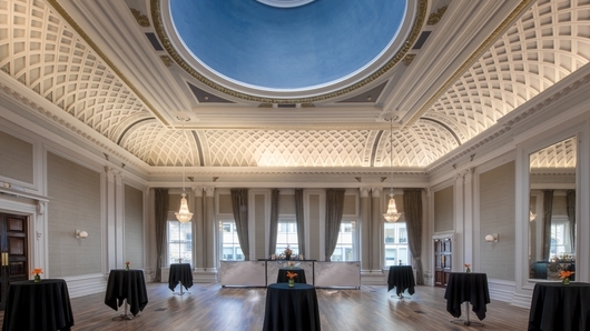 GCR - Crown Suite