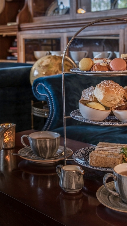 Tortworth Afternoon Tea - Library bar