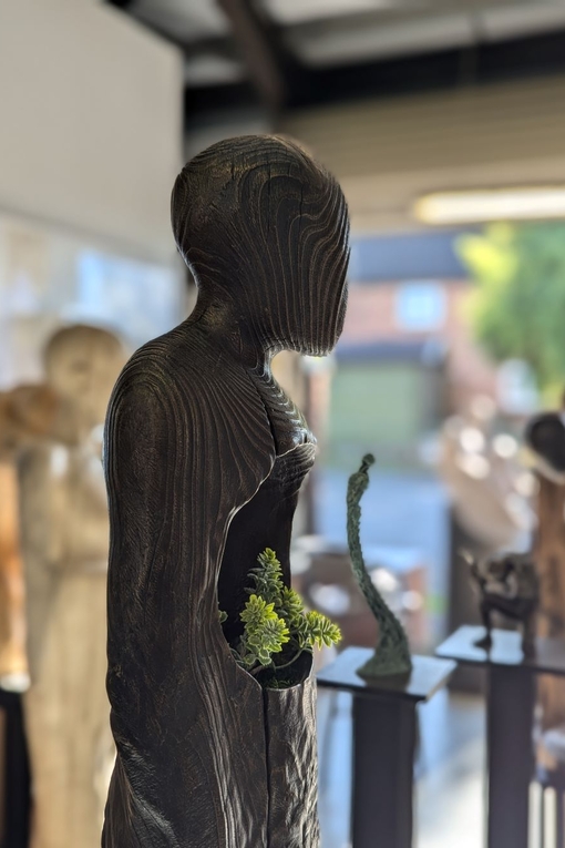 Ed Elliott 'Connected #2' sculpture
