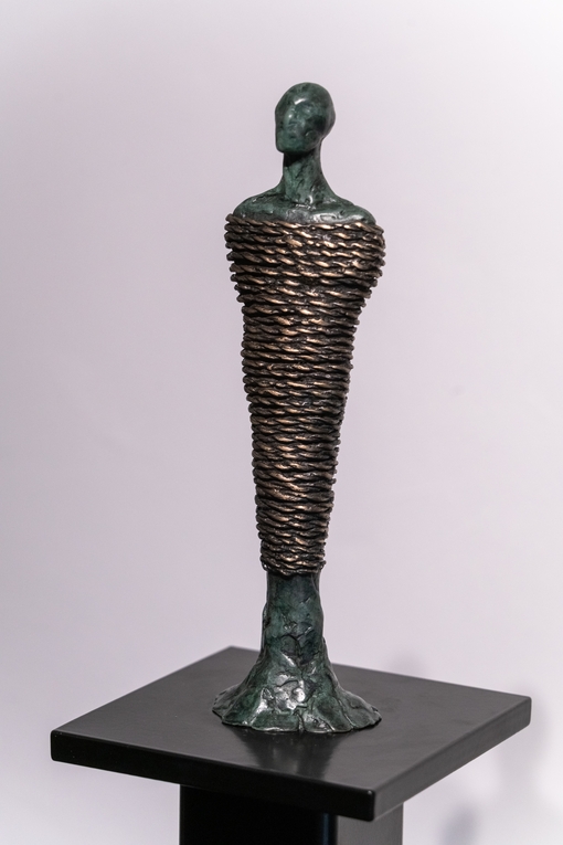 Ed Elliott 'Bound' sculpture