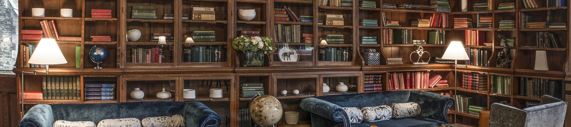 The Library Bar at De Vere Tortworth Court